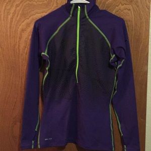 BlackFridayOnly😱Nike Pro Pullover